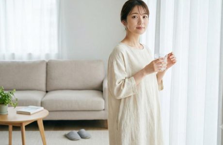 Váy lanh mặc ở nhà: Cách chọn mát, đẹp, dễ mặc